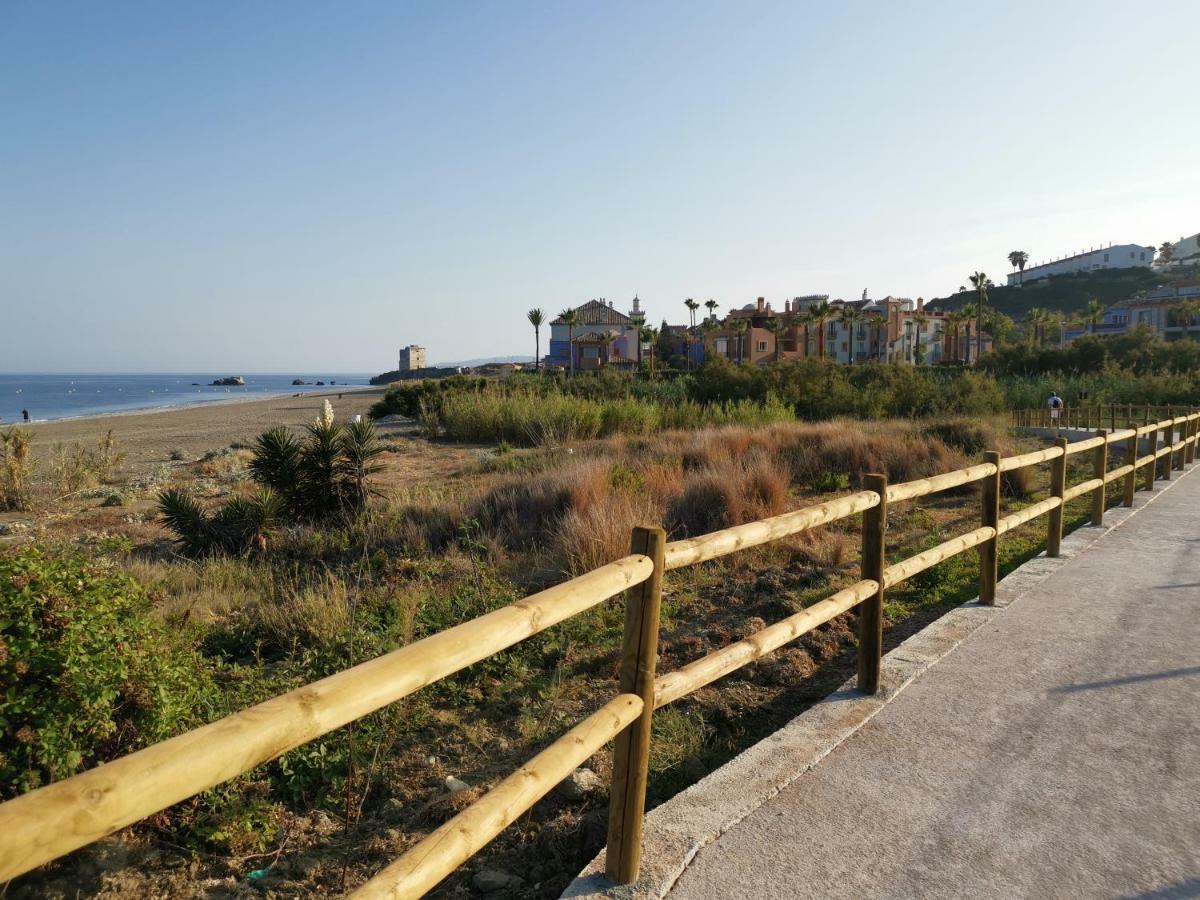 Sinfonia Del Mar Apartment Estepona Exterior photo